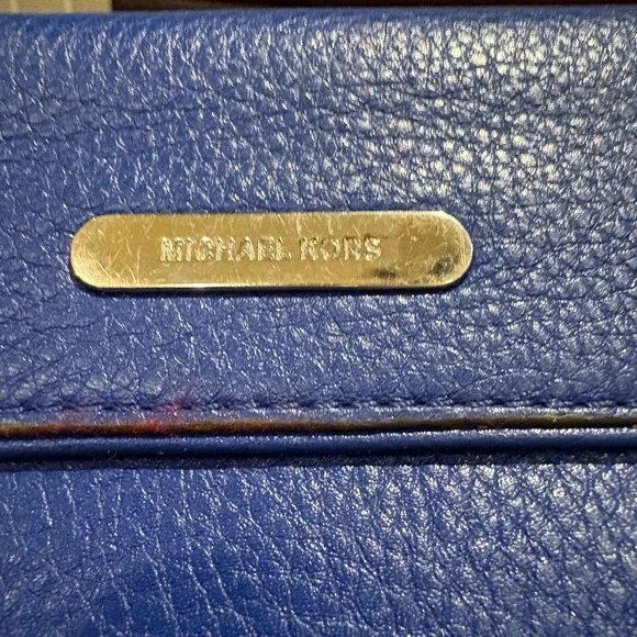 Michael Kors Vibrant Blue Leather Wallet - Picture 3 of 9